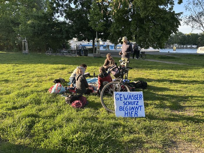 AK-Wasser Picknick-Aktion/BUND Berlin Lisa Konczak